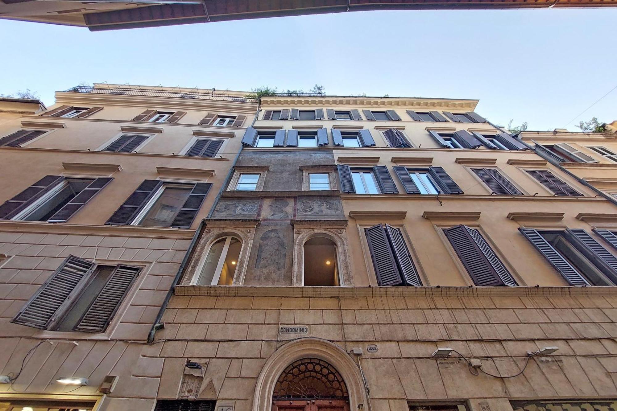Apartmán Campo Dei Fiori Con Terrazzo Řím Exteriér fotografie